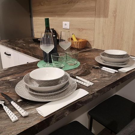 Ared-Atrium Mall Chrysflatty3 Premium Apartment 60Mp Arad Esterno foto