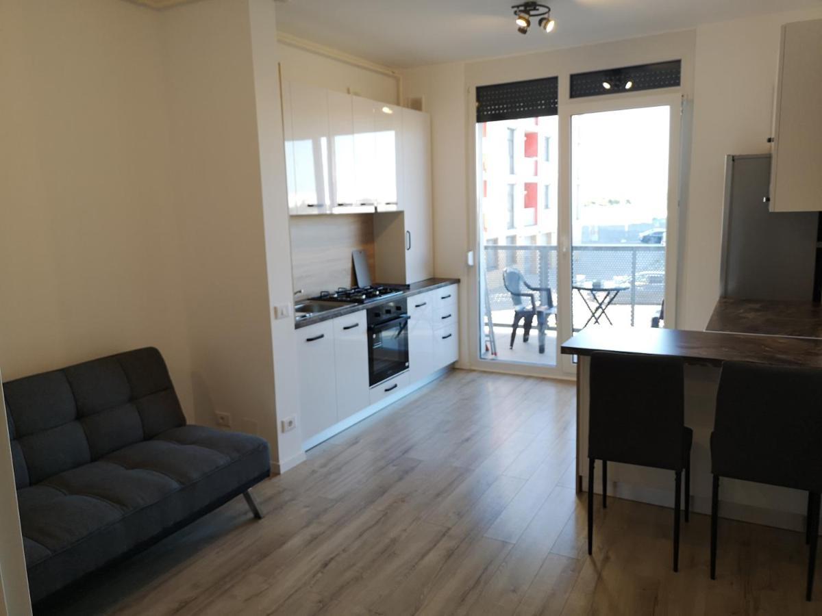 Ared-Atrium Mall Chrysflatty3 Premium Apartment 60Mp Arad Esterno foto