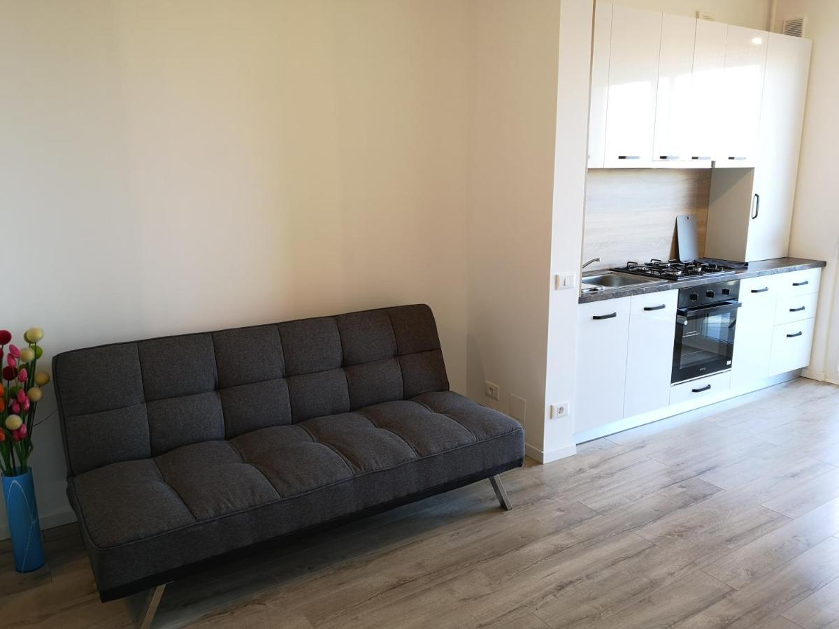 Ared-Atrium Mall Chrysflatty3 Premium Apartment 60Mp Arad Esterno foto